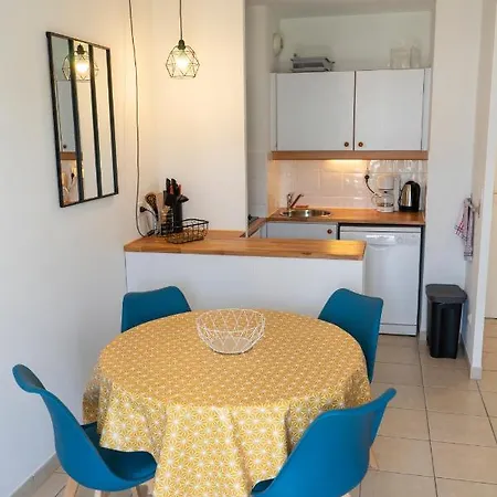 2 Pieces Port Cabourg - 2 A 4 Personnes - 34 M2 - Balcon - Vue Port - Proche Apartmán Dives-sur-Mer