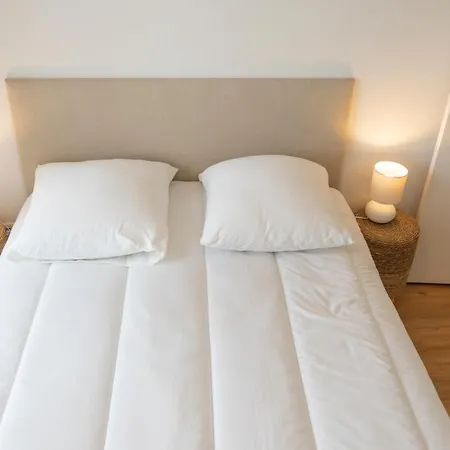 2 Pièces Port Cabourg - 2 à 4 Personnes - 34 M2 - Balcon - Vue Port - Exclusif !