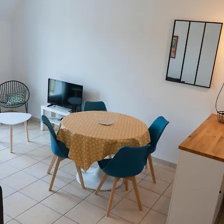 Appartamento 2 Pièces Port Cabourg - 2 à 4 Personnes - 34 M2 - Balcon - Vue Port - Exclusif ! Dives-sur-Mer