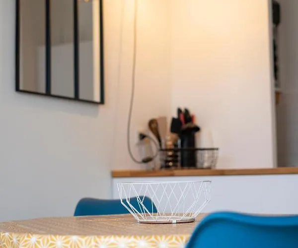 2 Pieces Port Cabourg - 2 A 4 Personnes - 34 M2 - Balcon - Vue Port - Proche Apartament